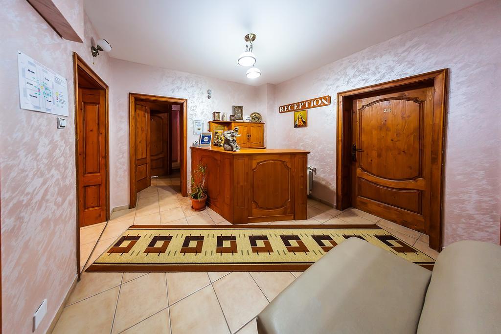 Family Hotel Ogi Asenovgrad Extérieur photo