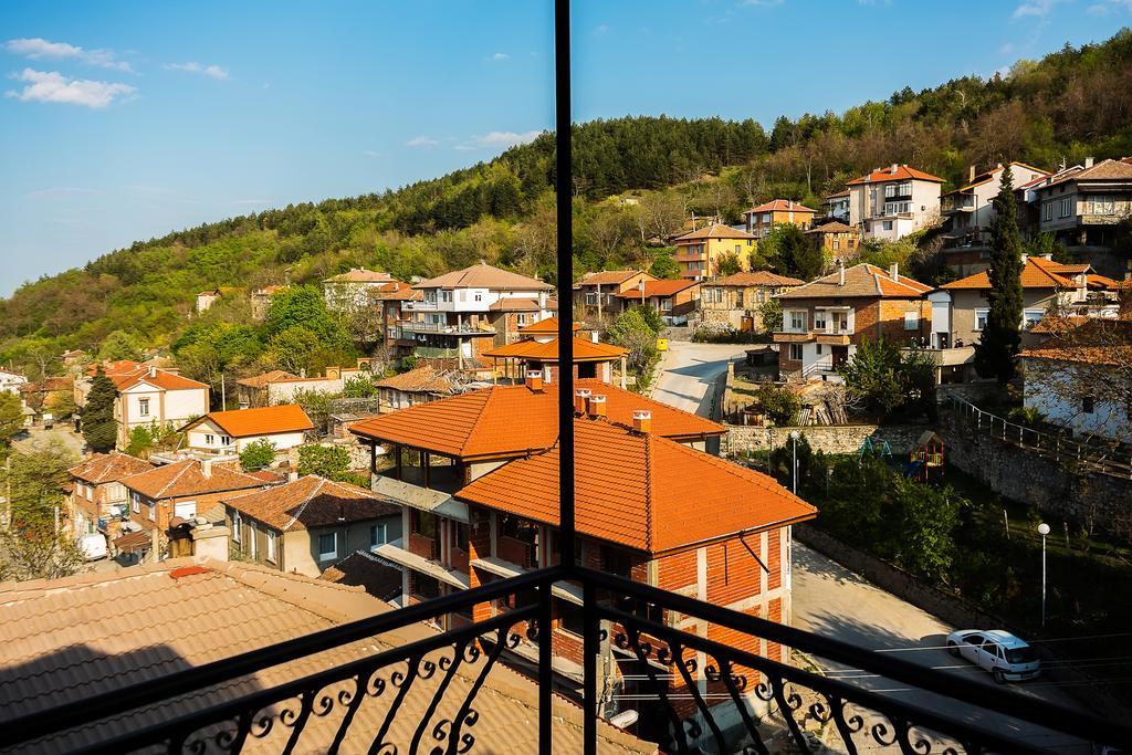 Family Hotel Ogi Asenovgrad Extérieur photo